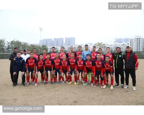 新疆足球明星风采展现他们的激情与梦想