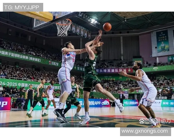 邀请赛特别报道：南京篮球队的逆袭之旅